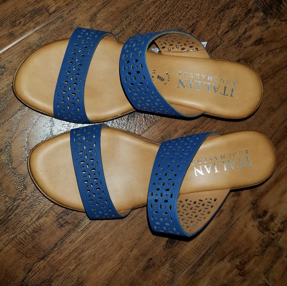 Wedge sandals